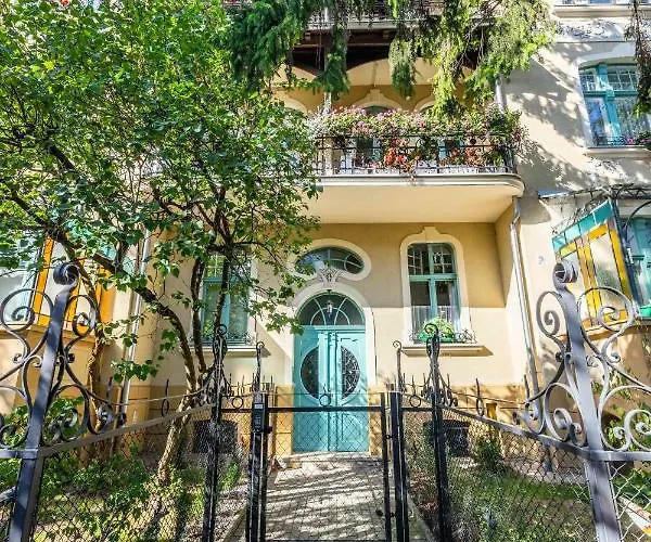 Victus Apartamenty, Rewa Lägenhet