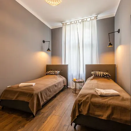 Komfortowy Apartament Victus Z 2 Sypialniami By Noclegi Renters